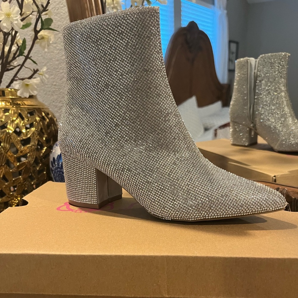 Sugar Silver  Boots